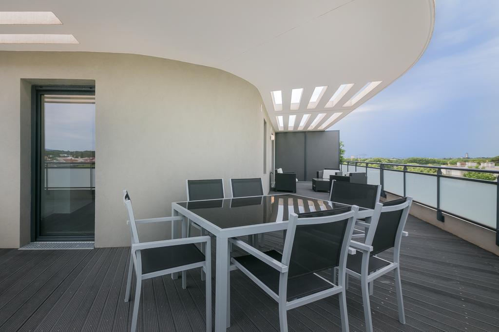 Le 180° Appartement Montpellier Buitenkant foto